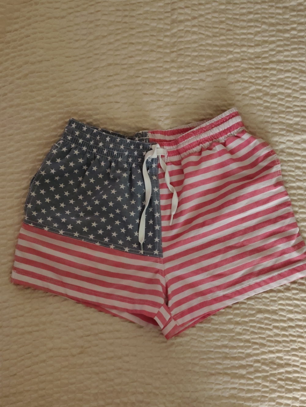 Chubbies Red & Navy Star-Stripe Men's Swim Trunks Size Small HTF!!
